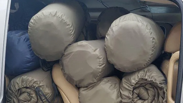 Волонтеры Подольска отправили в зону СВО спальные мешки, продукты, палатки и медикаменты