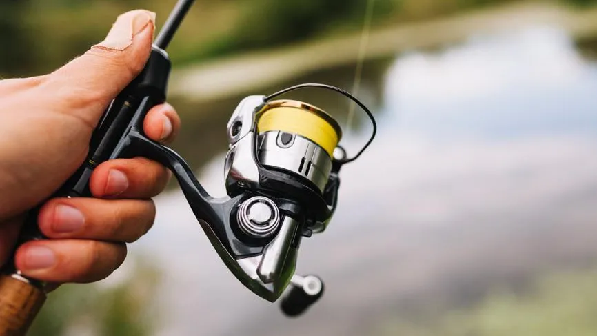 Спрос на товары для рыбалки вырос в пять раз к маю