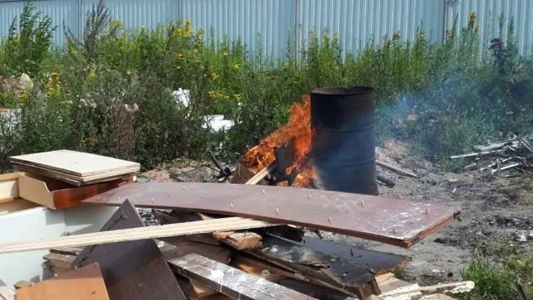 В промзоне Люберец выявили факт сжигания отходов