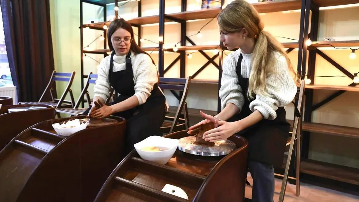 В Лобне открыли новую студию гончарного искусства