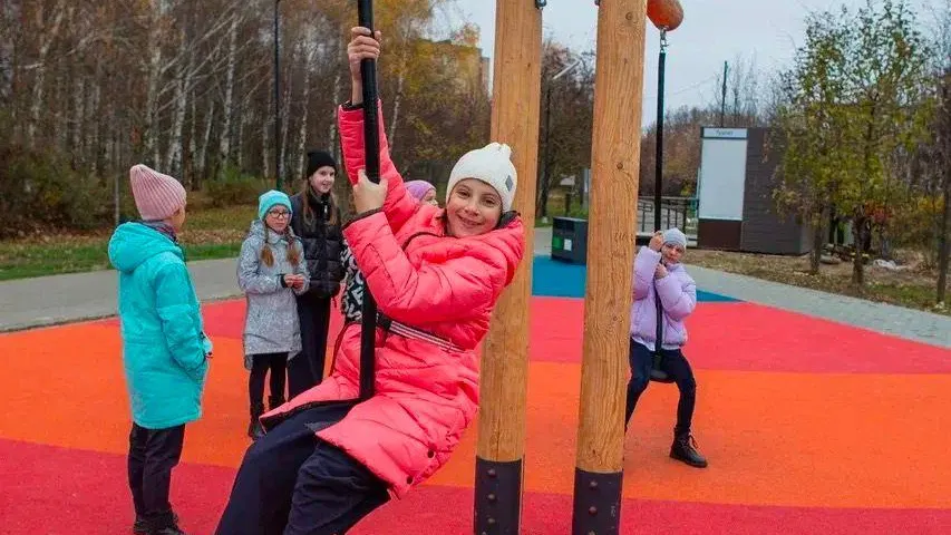 Детскую игровую площадку обновили в Климовске Подольска