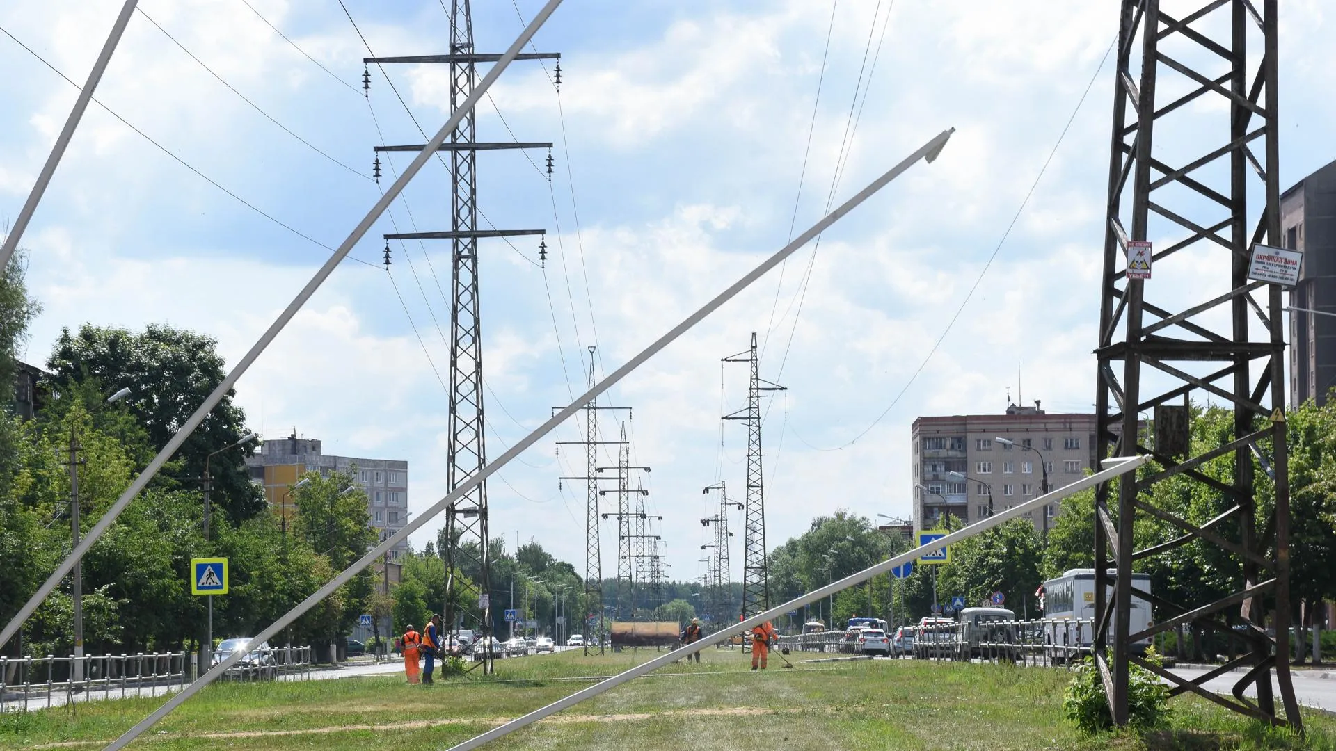 В Москве реконструируют свыше 720 км линий электропередачи в 2020 году