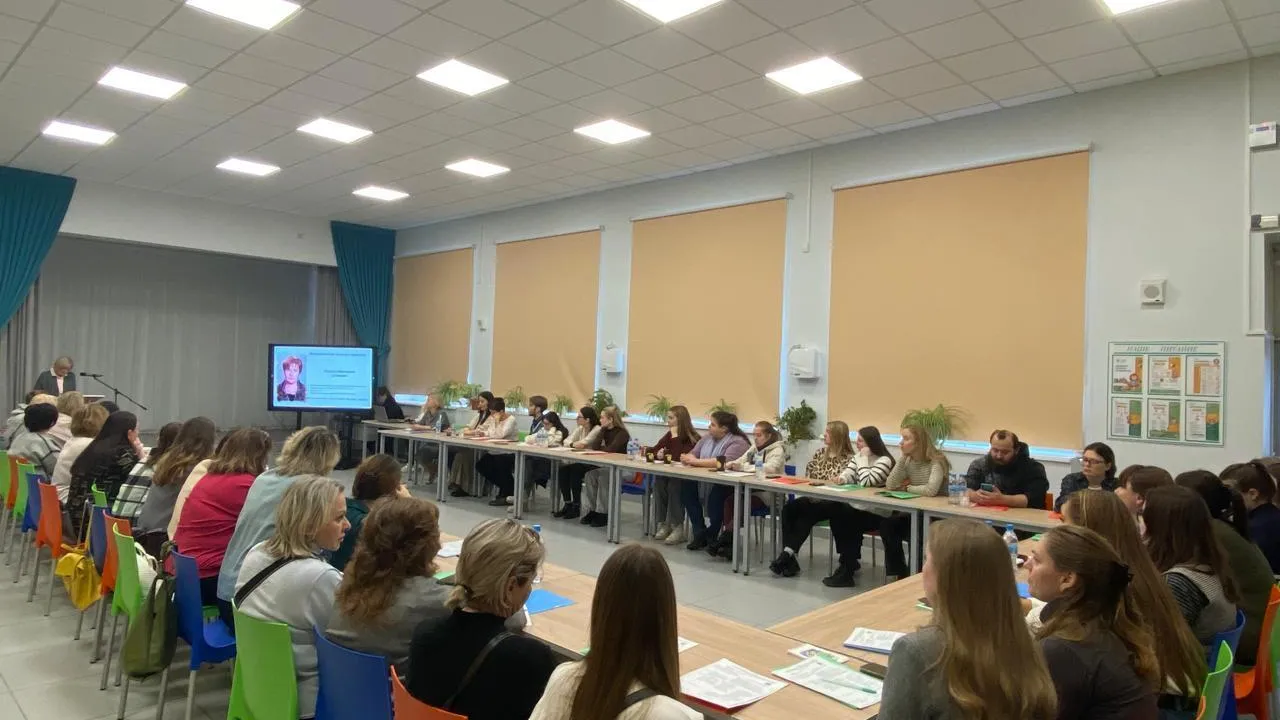 В Апрелевской школе прошел семинар, посвященный наставничеству