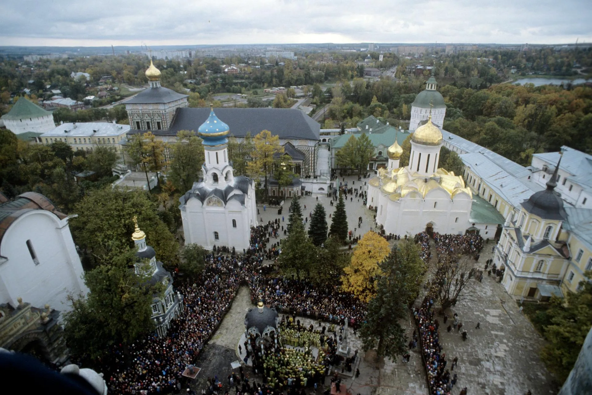 Юрий Кавер