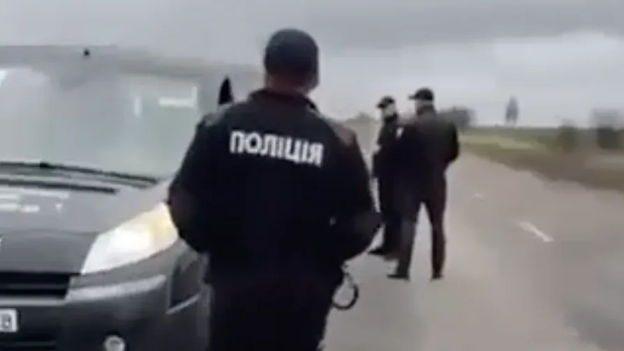 В Херсонской области работники ТЦК мобилизовали водителя катафалка с трупом