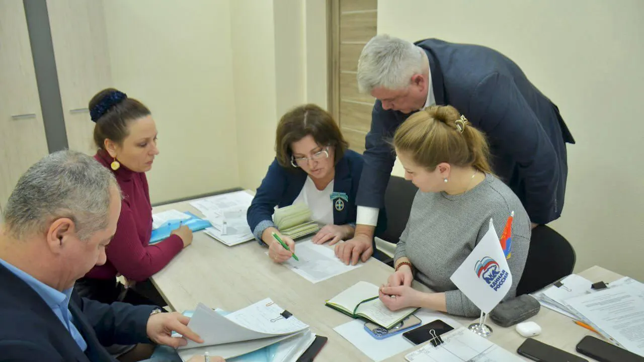 Депутат Мособлдумы Тарас Ефимов провел прием жителей по социальным вопросам в Балашихе