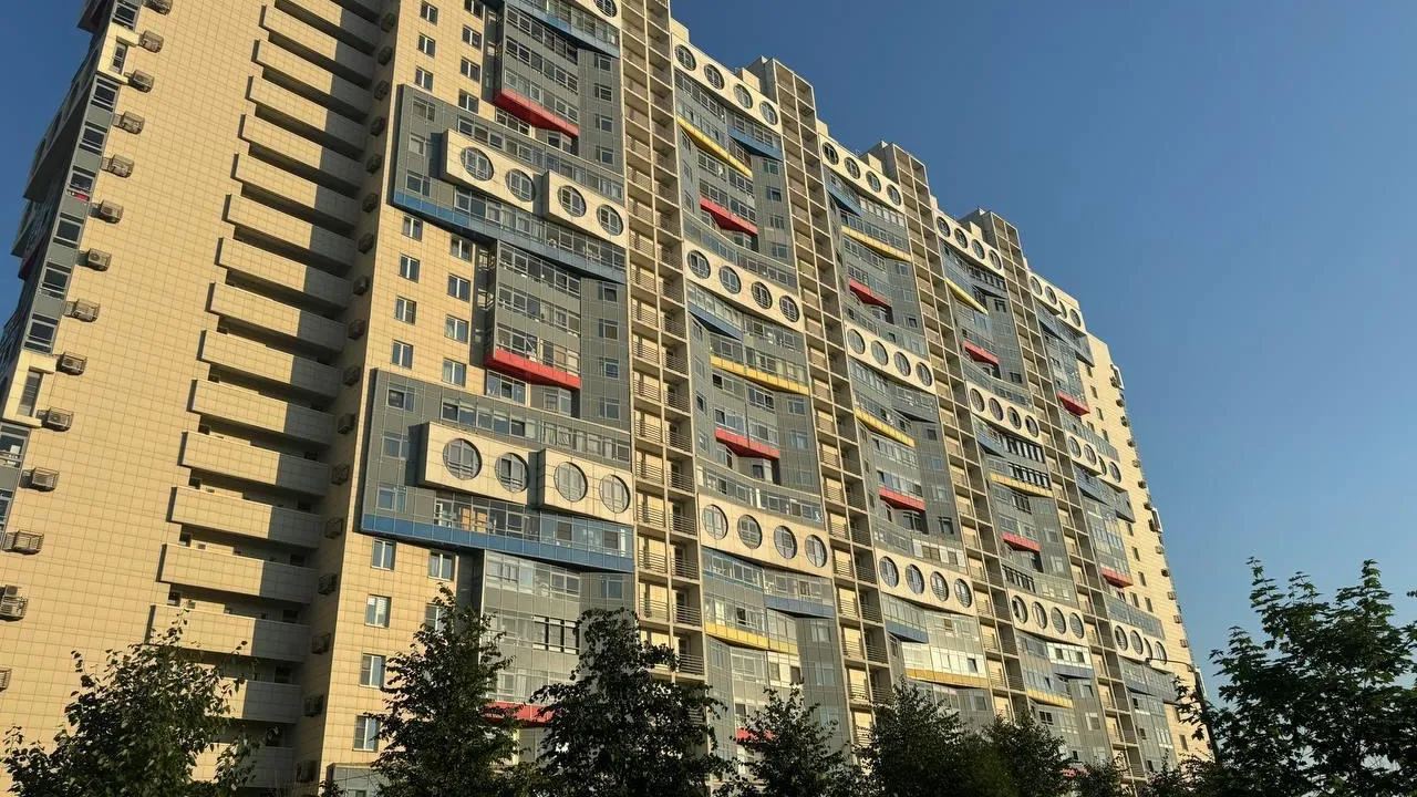 Свыше 100 фасадов МКД очистили от незаконных надписей в Подмосковье за июнь