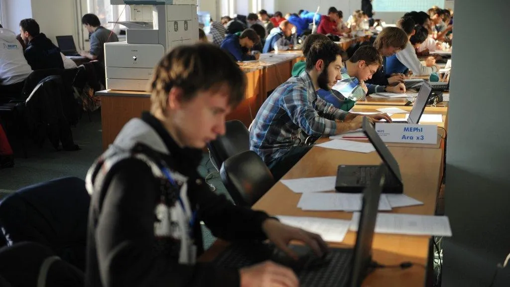 Международные сборы по спортивному программированию пройдут в Подмосковье
