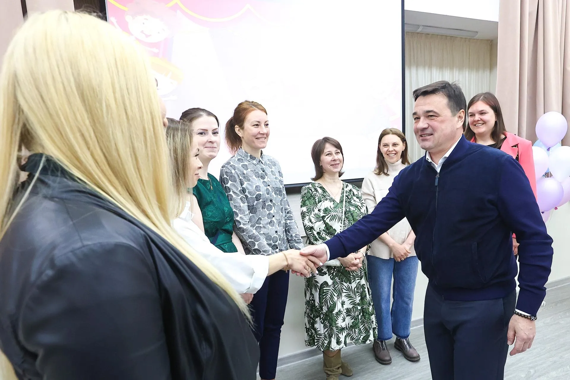 Губернатор Андрей Воробьев на открытии нового детского сада в микрорайоне Опалиха