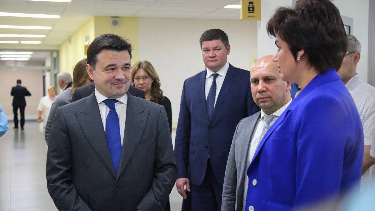 Воробьев назвал Матвиенко настоящим профессионалом и красивой женщиной