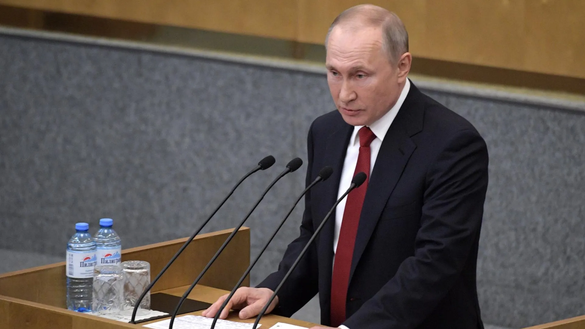 Путин не поддержал продление полномочий президента РФ