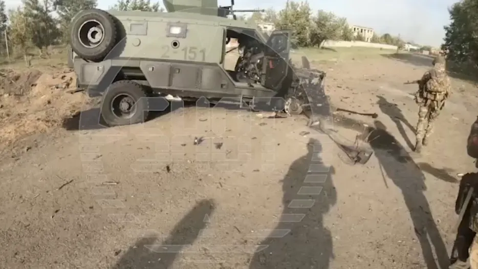 В Волчанске трое солдат ВСУ подорвались на своей мине, бросили технику и сбежали