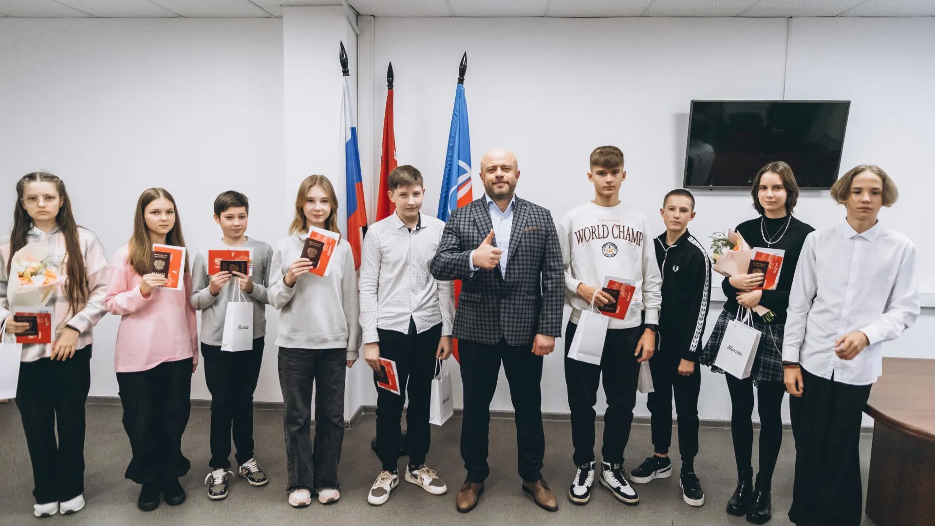 В Щелкове прошла торжественная церемония вручения первых паспортов юным жителям