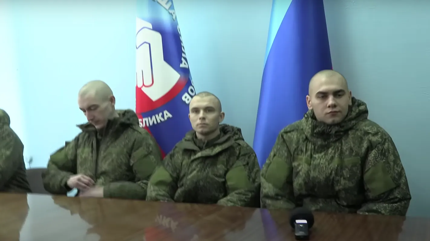 В США показали сюжет о вступивших в армию РФ бывших военных ВСУ