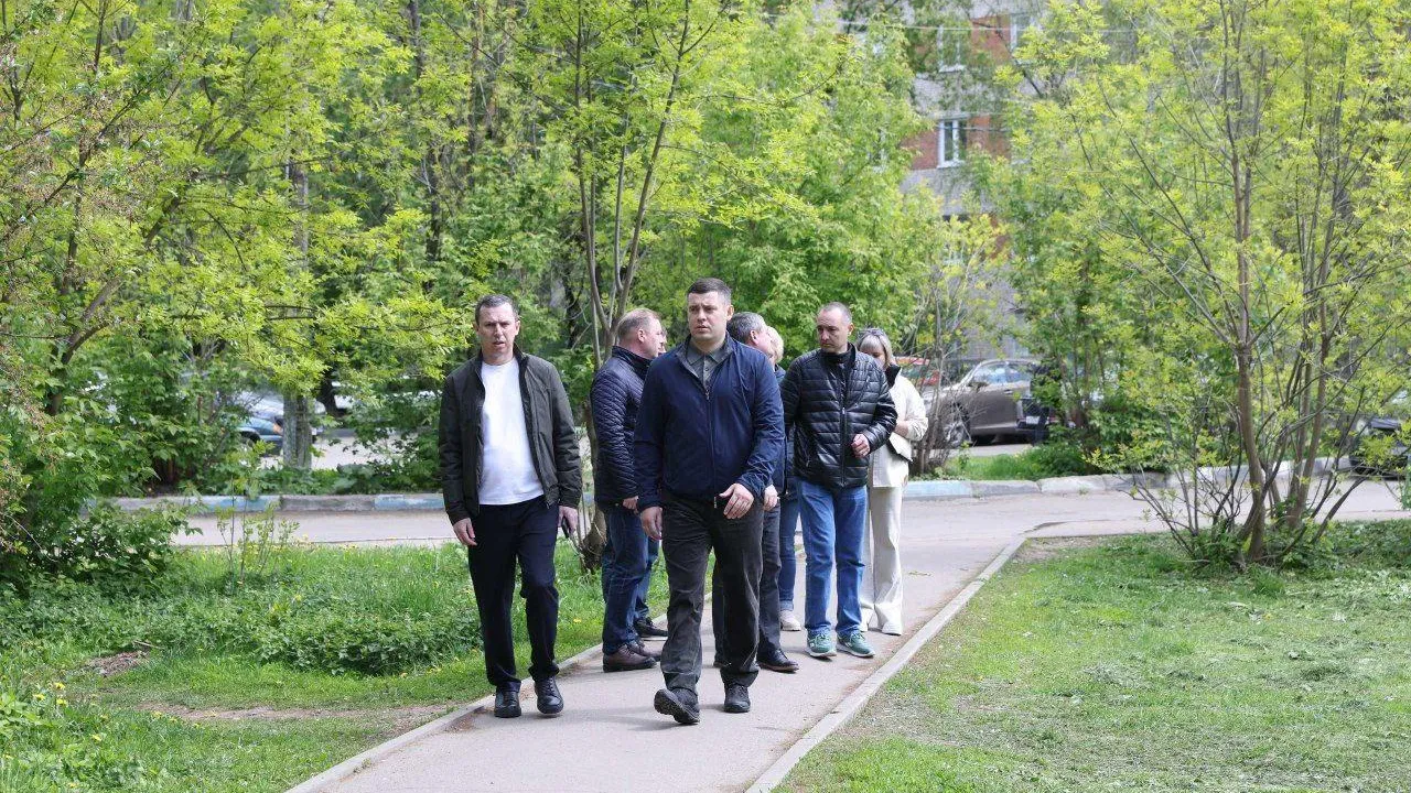 Три детские площадки начали обновлять в мкр Юбилейный Подольска