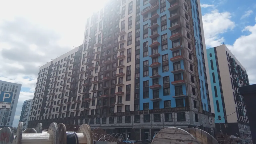 В 7 корпусах подмосковного ЖК «Прибрежный Парк» начали монтаж инженерных систем