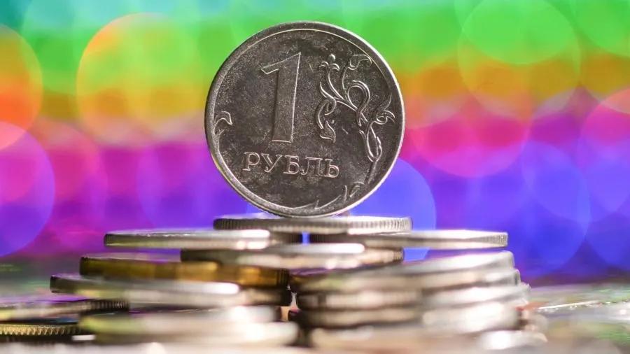 Рубль стал перспективной валютой на развивающихся рынках в 2025 году