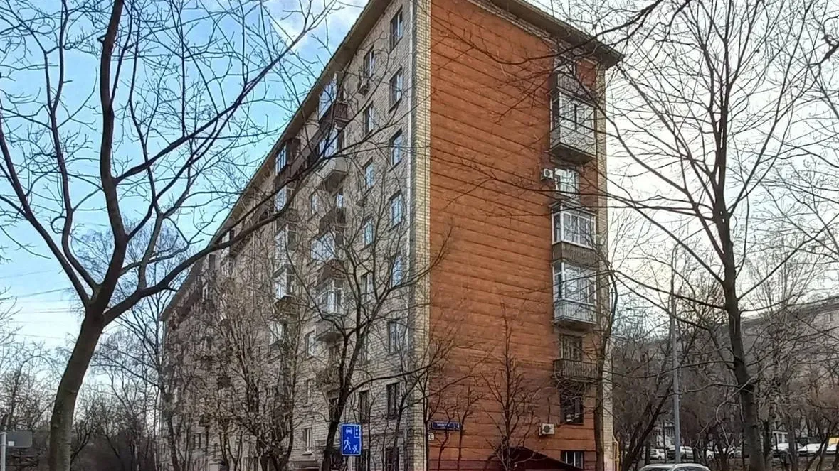 На городские торги выставили два коммерческих помещения возле метро «Университет»