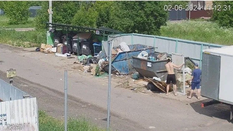 Свыше 350 фактов сброса мусора из авто зафиксировано камерами Подмосковья в мае