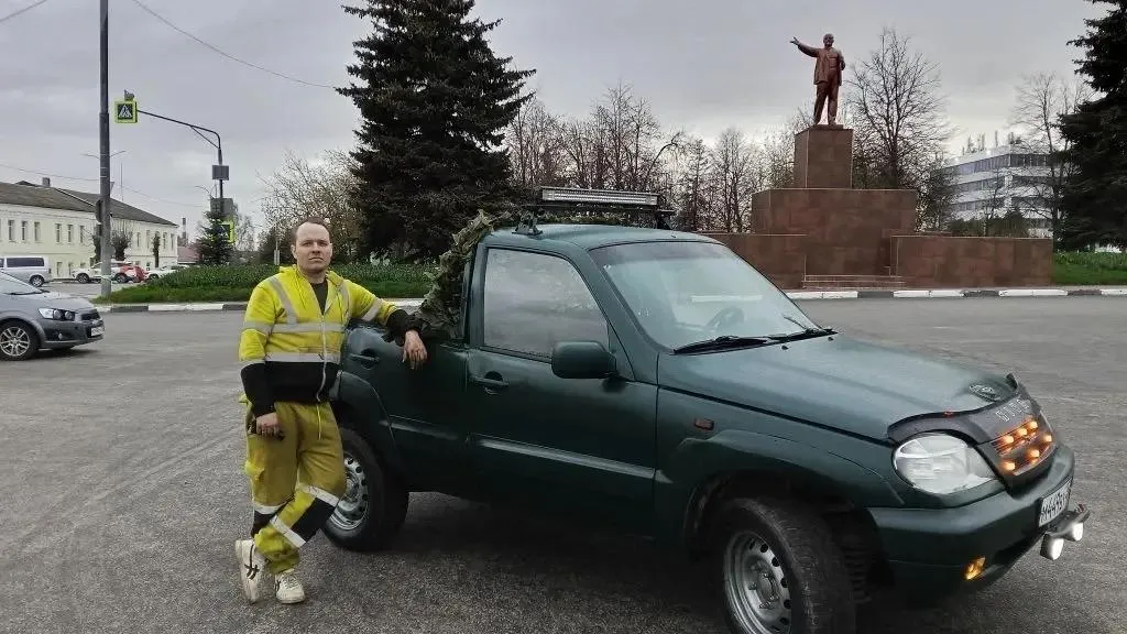Житель Павлово-Посадского округа передал «Ниву» в зону СВО