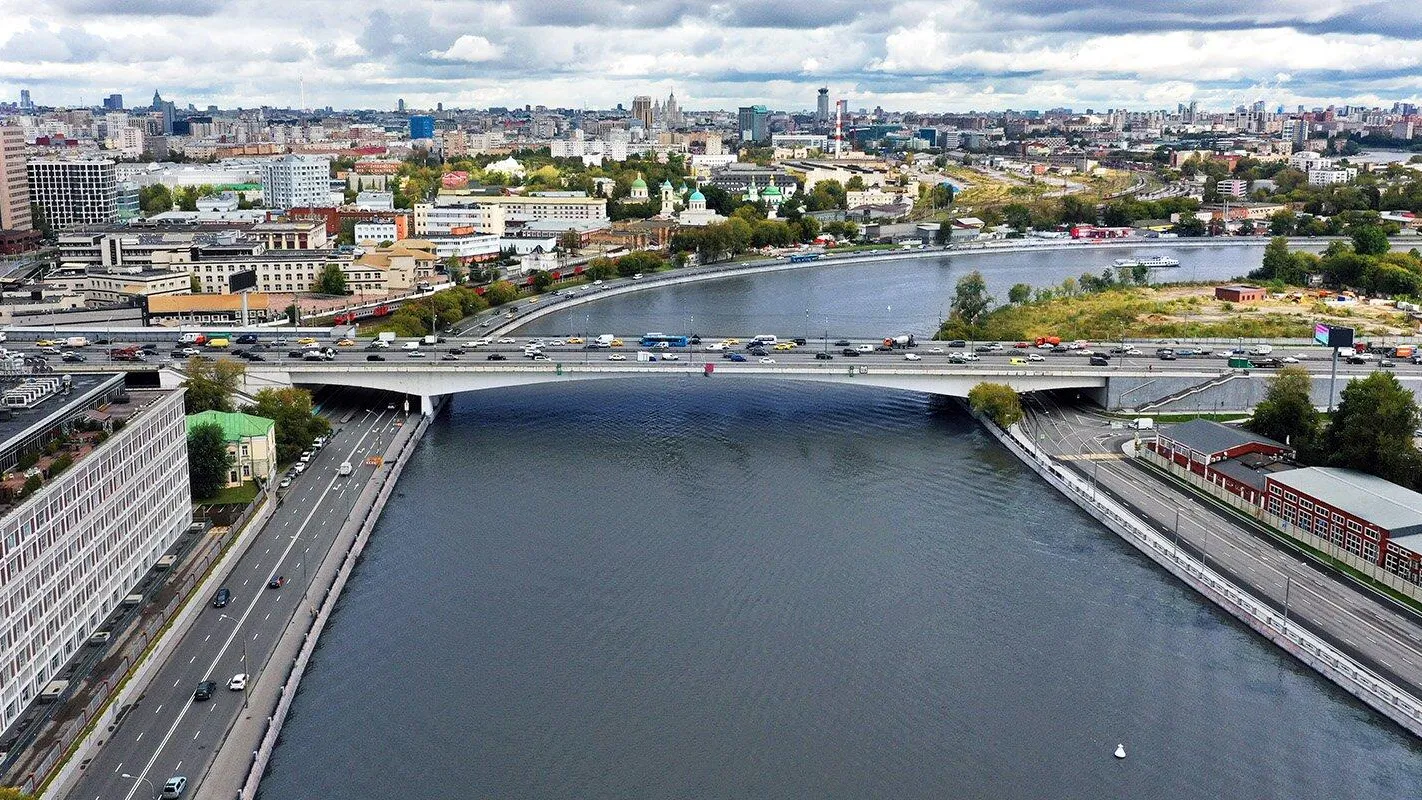 Пять набережных отремонтируют в Москве в 2024 году