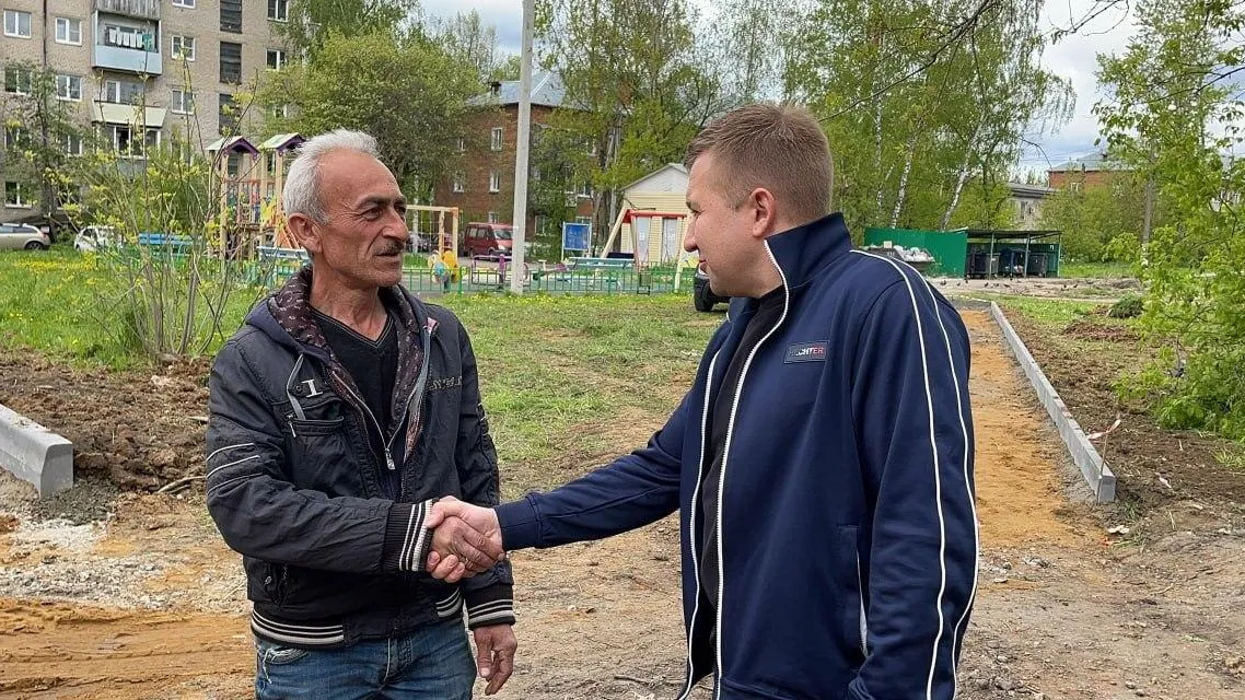 Депутат Осадчев провел мониторинг ямочного ремонта дорог в Ступине