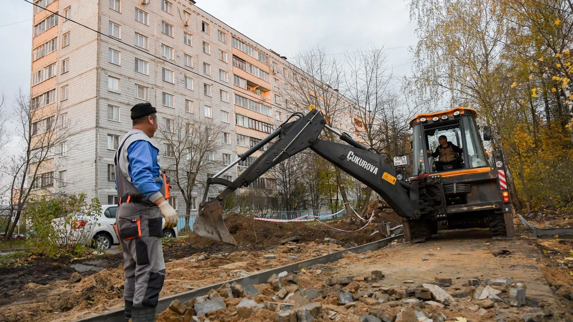 В Дмитрове благоустраивают Аллею Славы