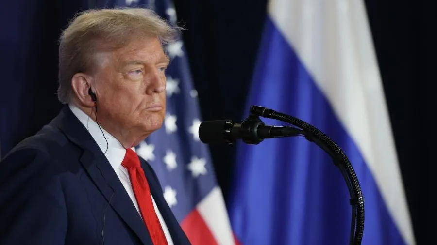 Трамп сказал, что еще не собирается вводить санкции против России