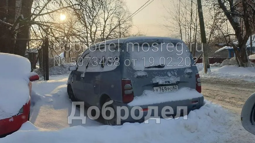 Нарушителя правил парковки выявили в Подольске после жалобы жителя