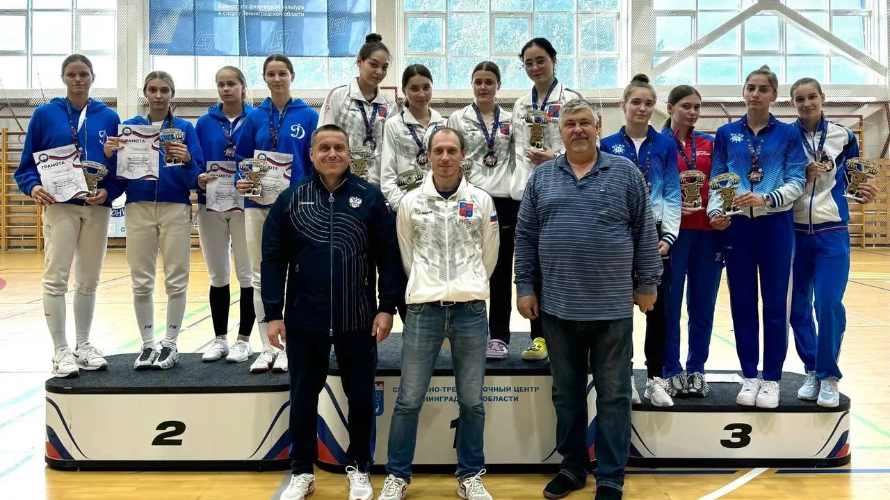 Спортсмены Подмосковья взяли 4 бронзы на соревнованиях по фехтованию в Выборге