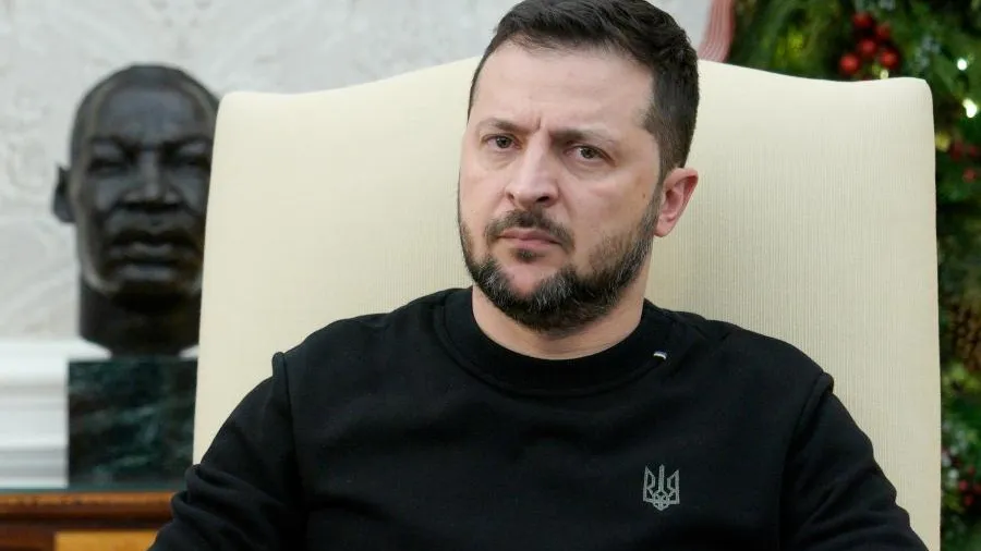 Все, что не нужно: эксперт оценил поведение Зеленского в Пасхальное перемирие