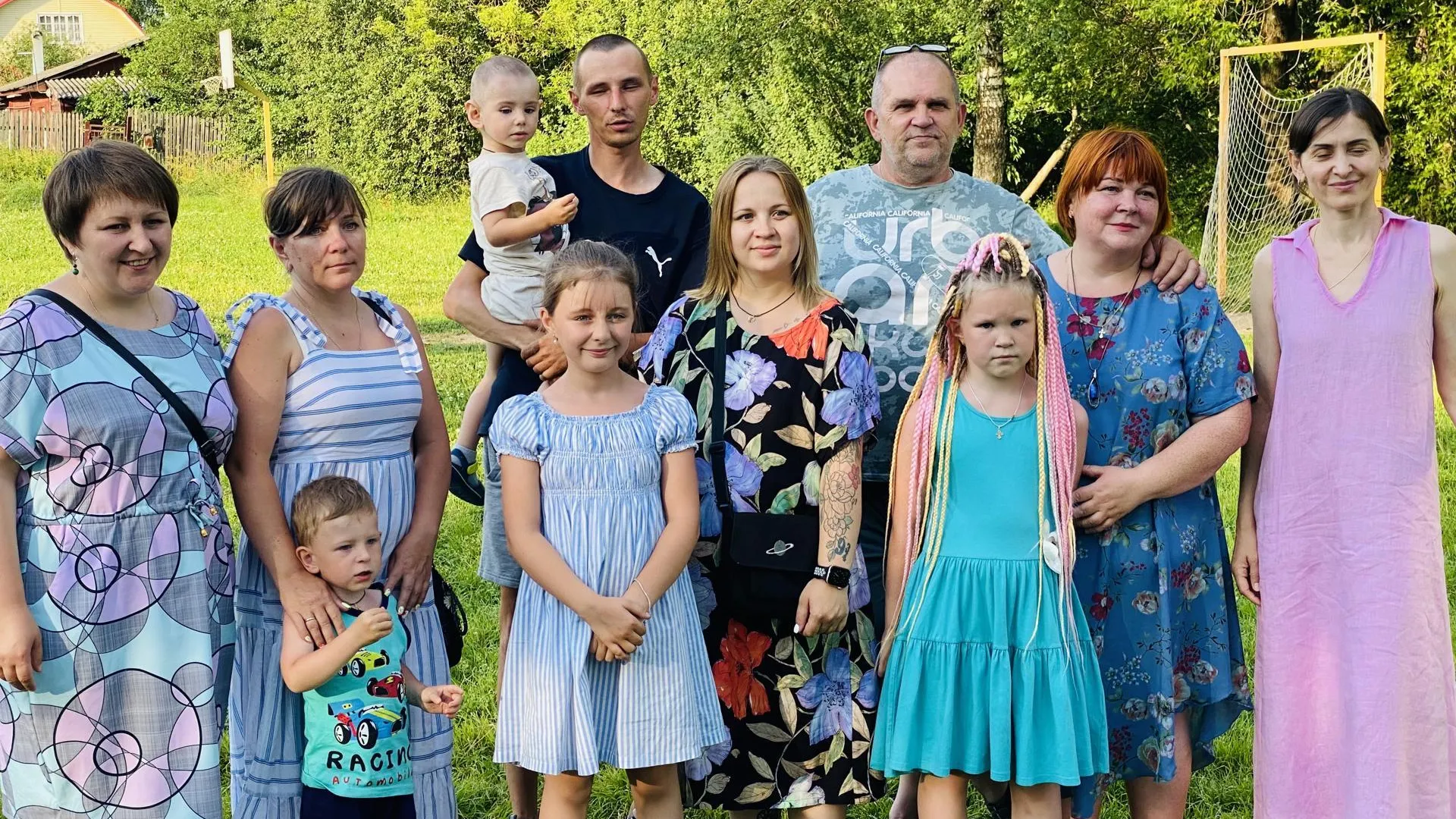 В мкр Востряково Домодедовского округа жители отметили День семьи, любви и верности