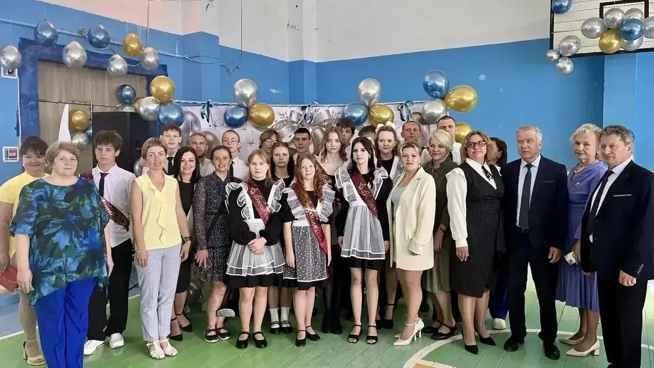 Школа №3 Егорьевска подготовила 14 выпускников-медалистов