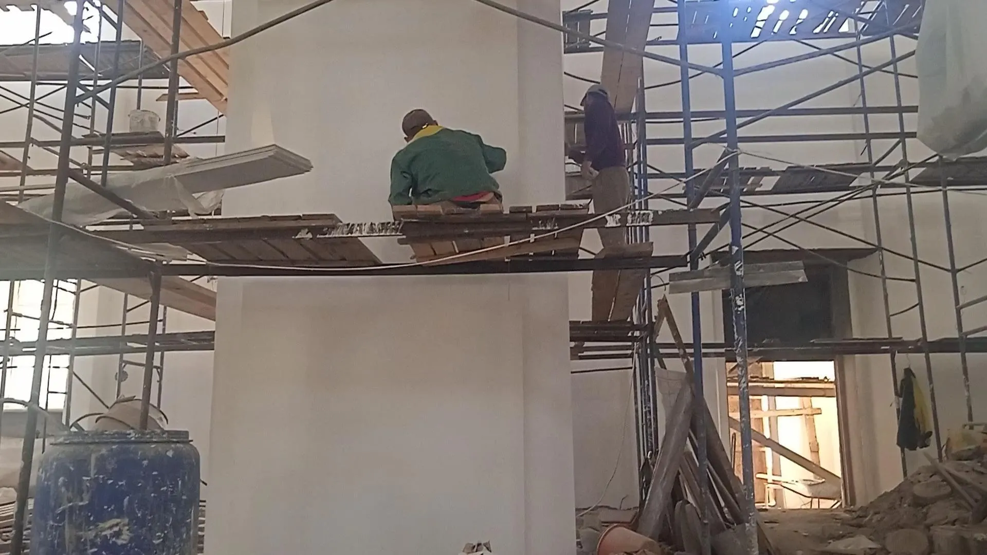 В Клину продолжается реставрация собора на центральной площади