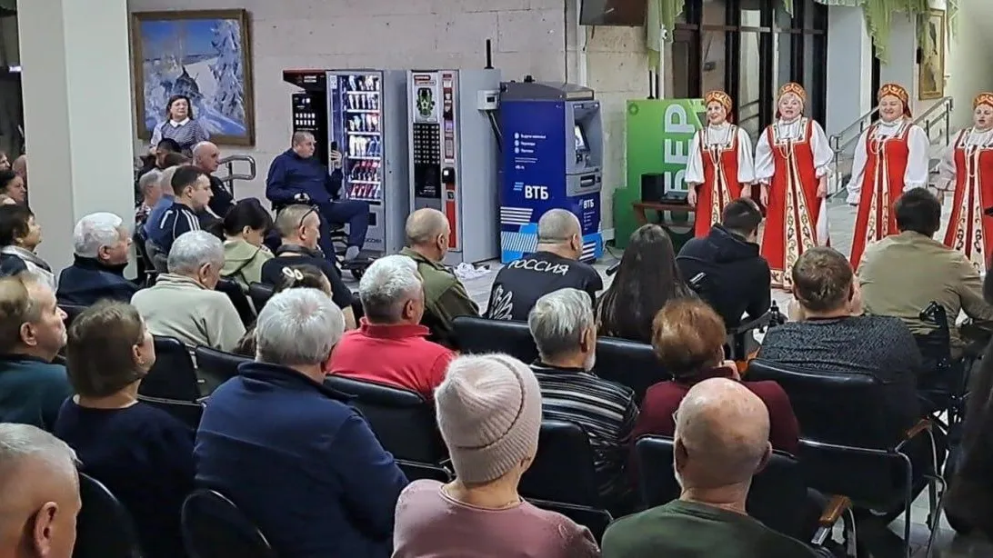 Хор «Россияночка» выступил для участников СВО в санатории Архангельское в Красногорске