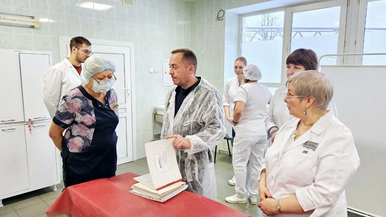 Главный внештатный специалист Минздрава Подмосковья посетил Раменскую больницу