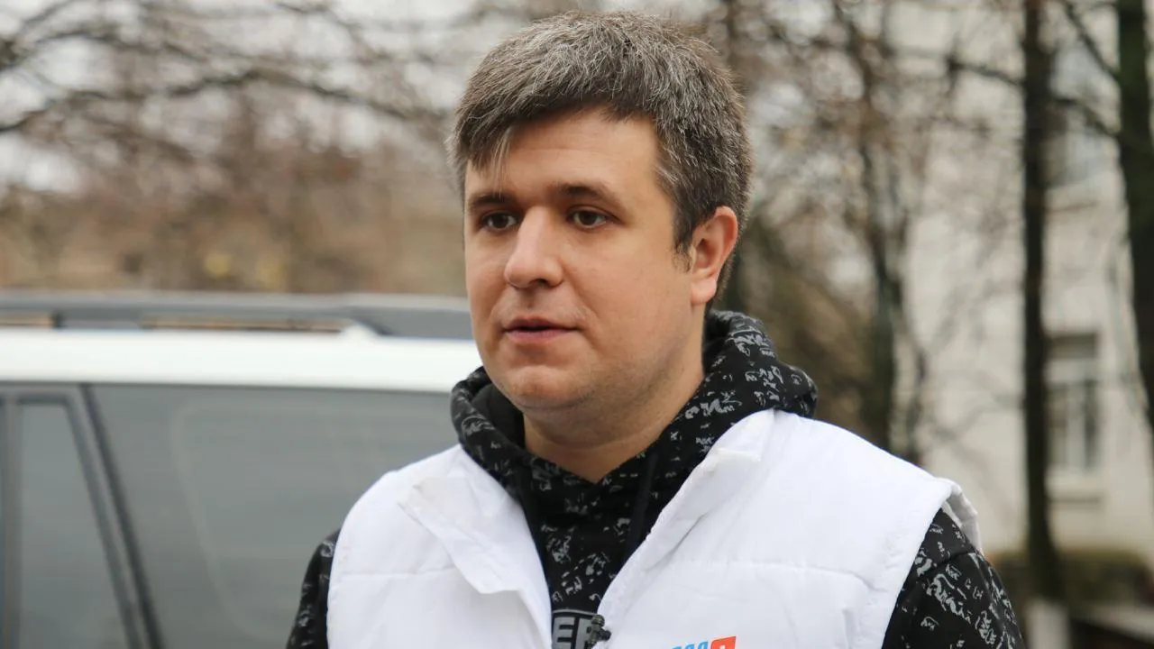 Депутат Госдумы Толмачев поздравил волонтеров с Днем добровольца