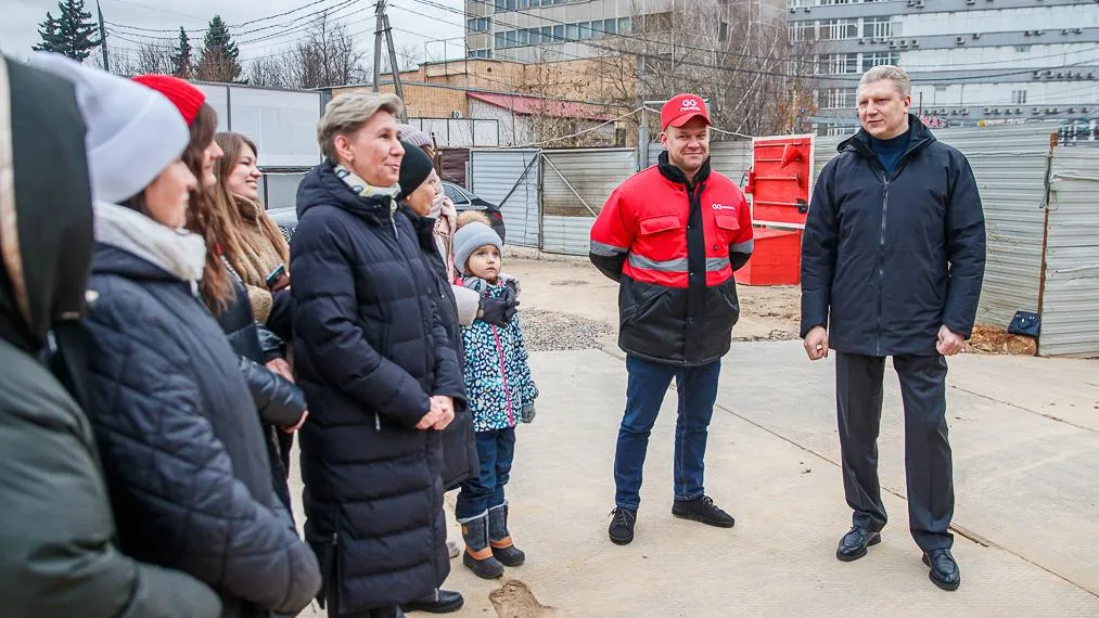 Глава Одинцовского округа проверил ход строительства детского сада на 300 малышей
