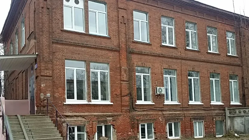Больница Серпухова закупает топливо для автотранспорта медучреждения