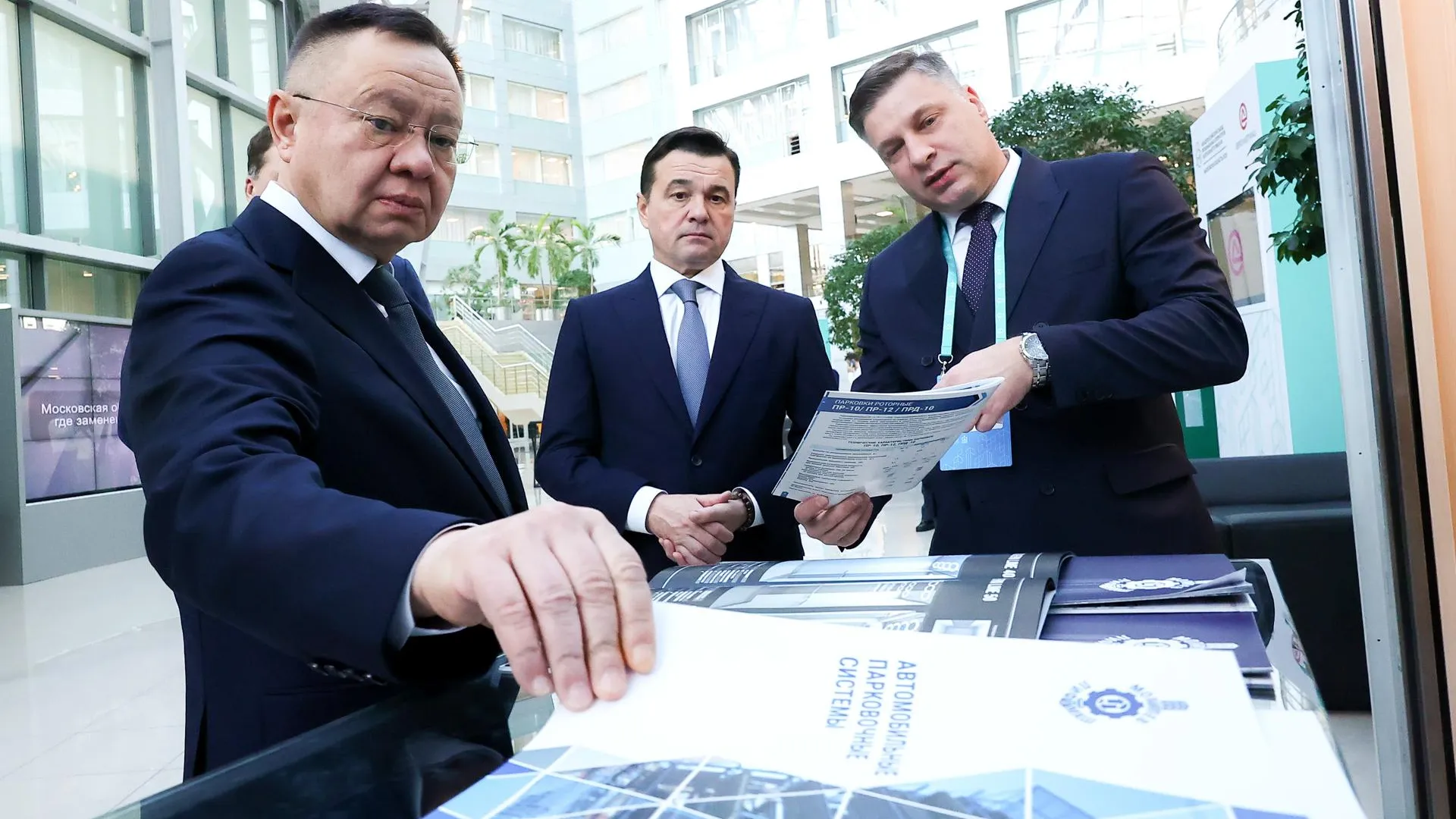 Воробьев: Подмосковье является лидером по вводу многоквартирных домов в строй