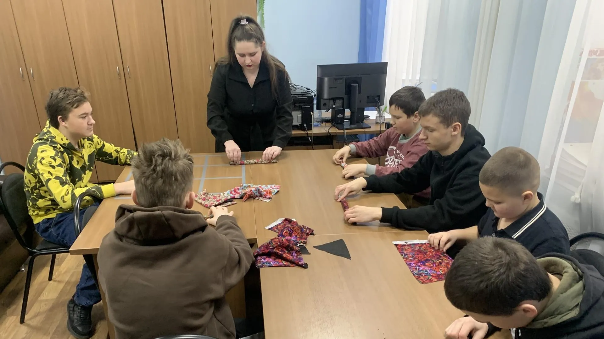 В Новоникольском сельском Доме культуры прошел мастер-класс «Город мастеров»