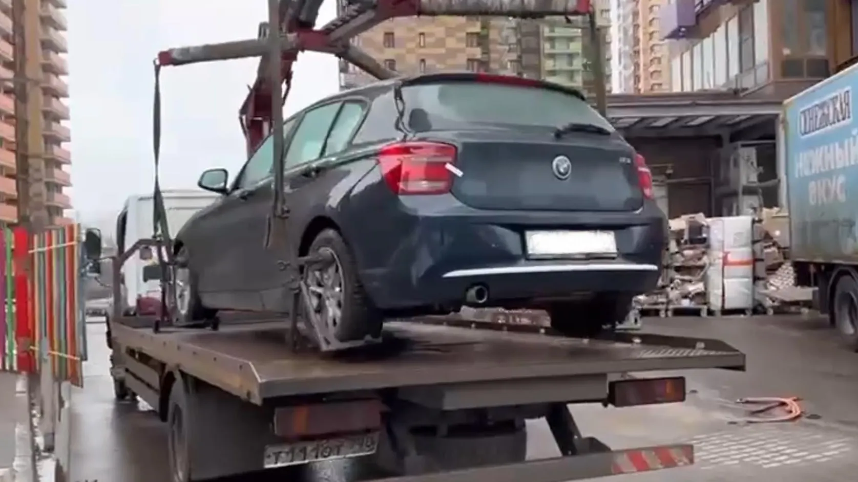 За неделю в Подмосковье эвакуировали более 4 тыс автомобилей