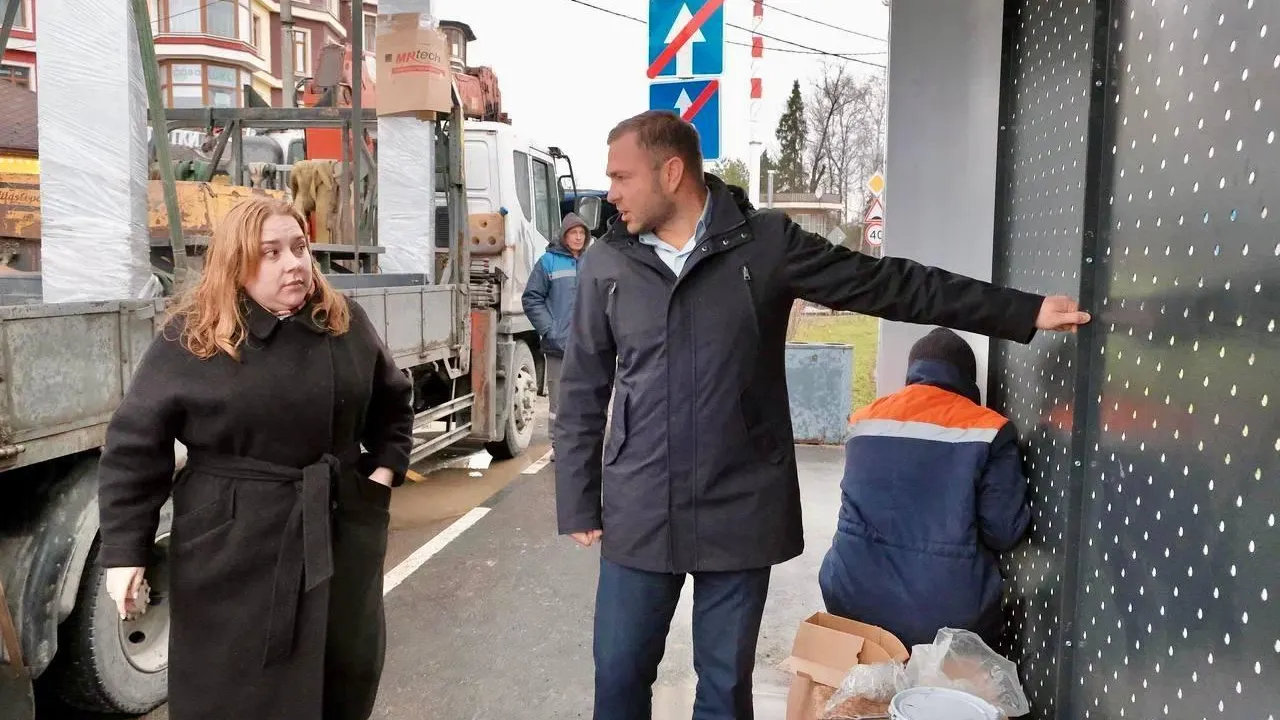 В Красногорске обновили 24 остановочных павильона
