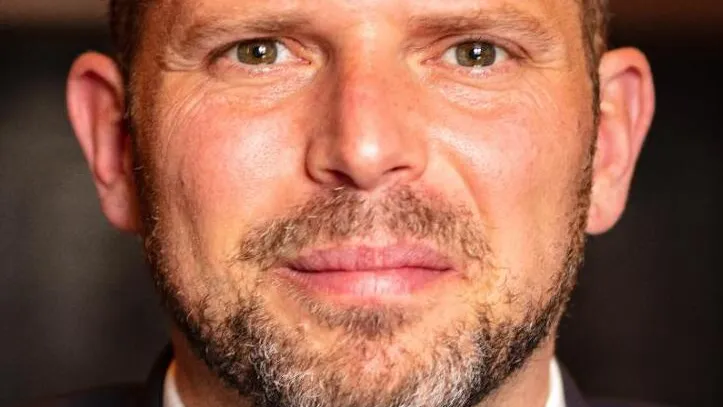 Угрожавший «сровнять Москву с землей» министр обороны попытался оправдаться