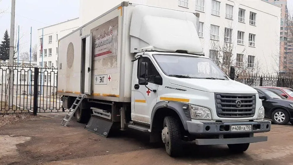 Онкологи провели скрининг у сотрудников Раменского приборостроительного завода