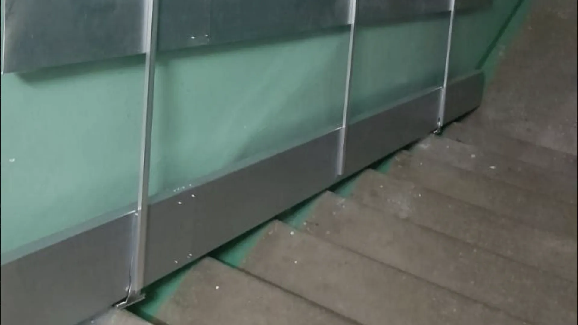 Депутат ГД Коган помог жительнице поселка Ступина решить вопрос с пандусом