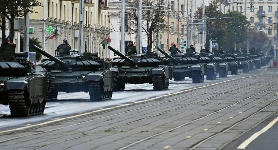 Белорусская армия приведена в высшую боевую готовность