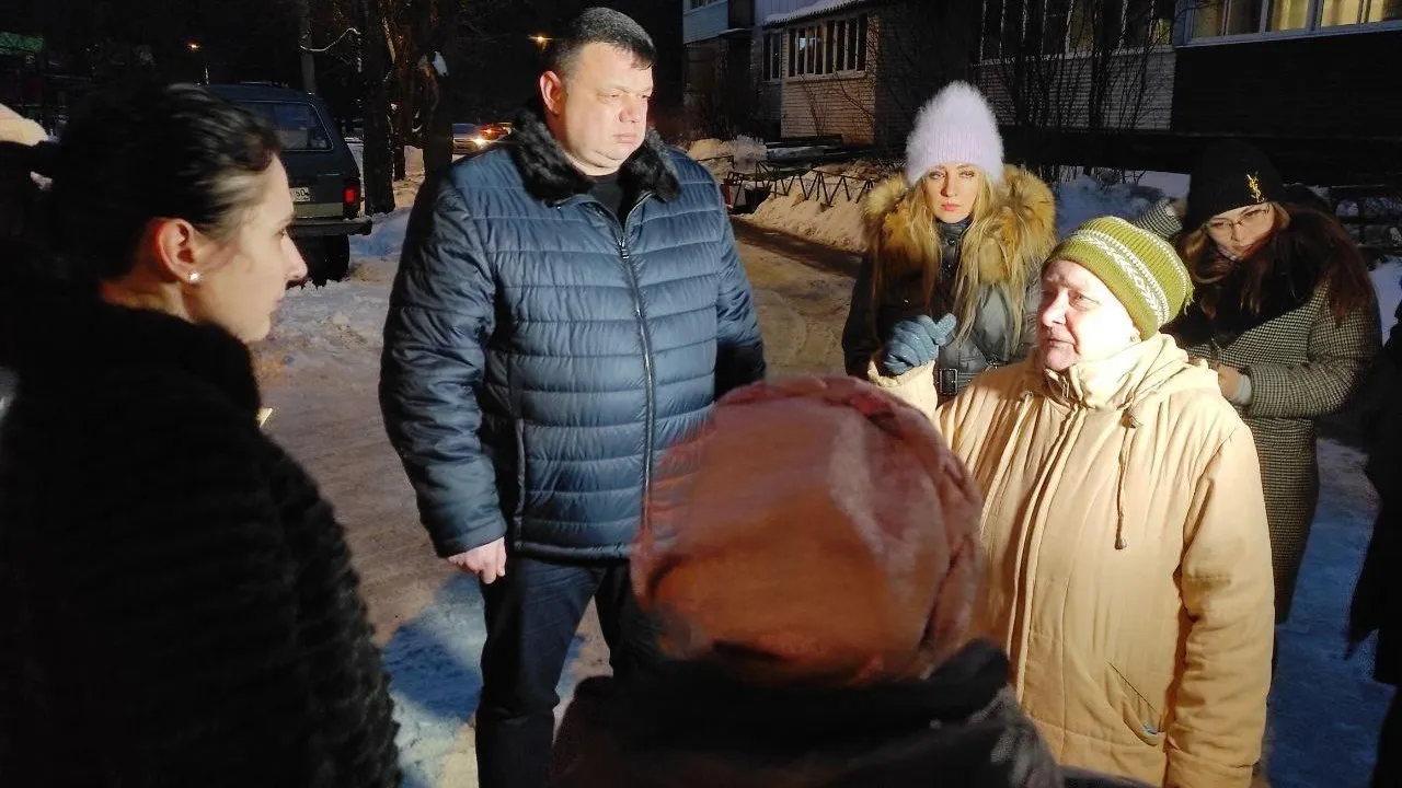 УК в Солнечногорске устранит последствия протечки кровли на балконах жильцов