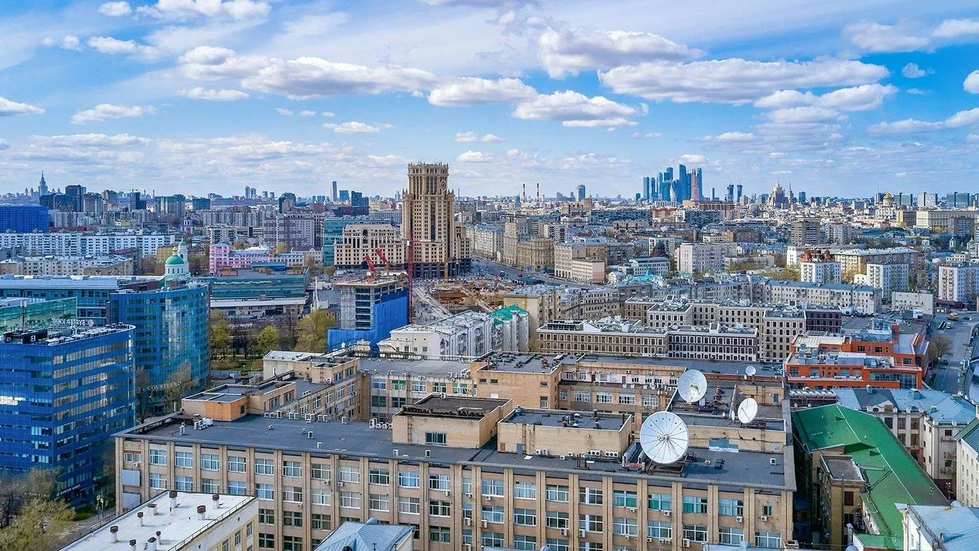 «Желтый» уровень погодной опасности объявили в Московском регионе на субботу