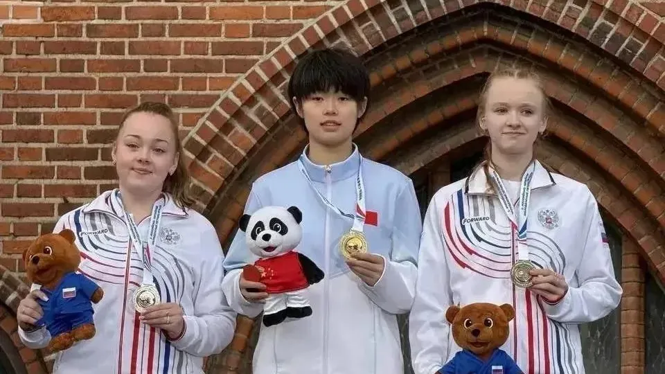 Спортсменка из Химок взяла серебро на молодежных играх России и Китая